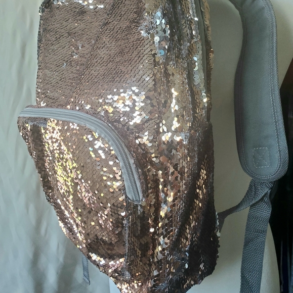 New Gold Sequence Backpack - Picture 2 of 5